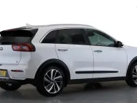 Used Kia Niro First Edition 141 HP (103 kW) 2018 White SUV