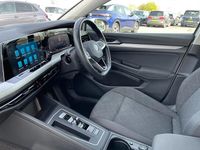 Used VW Golf VIII Life 147 HP (108 kW) 2020 Silver Hatchback