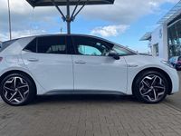 Used VW ID.3 Pro 150 kW (204 HP) 2020 White Hatchback