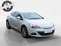 Used Vauxhall Astra GTC SRi 140 HP (102 kW) 2015 White Coupe