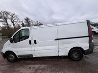 Used Vauxhall Vivaro 115 HP (84 kW) 2013 White MPV