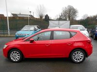 Begagnad Seat Leon SE 2014 Röd Halvkombi