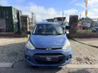 Used Hyundai i10 67 HP (49 kW) 2015 Blue Hatchback