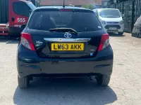 Used Toyota Yaris 2014 Black Hatchback