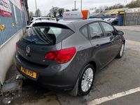 used Vauxhall Astra 1.6 EXCITE 5DR Manual