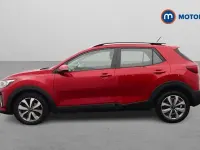 Second-hand Kia Stonic 101 CP (74 kW) 2024 SUV