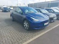 Usado Tesla Model Y Long Range AWD 11 kW (15 CV) 2023 Azul SUV