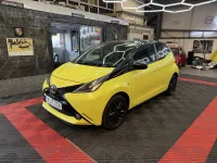 Used Toyota Aygo X-cite 69 HP (50 kW) 2017 Yellow Hatchback