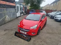 Used Vauxhall Corsa SRi 90 HP (66 kW) 2015 Red Hatchback
