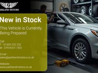 Begagnad VW Touran Family 2016 Silver Minibuss