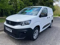 Used Peugeot Partner 131 HP (96 kW) 2020 White MPV