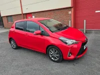 Used Toyota Yaris 111 HP (81 kW) 2018 Red Hatchback