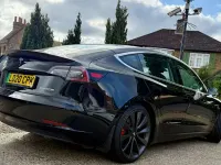 Używany Tesla Model 3 Performance 334 kW (455 KM) 2023 Sedan/Limuzyna