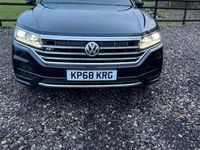 Usado VW Touareg R-line 286 HP (210 kW) 2022 SUV