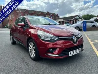 Used Renault Clio Dynamique 90 HP (66 kW) 2017 Red Hatchback