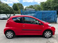 Used Peugeot 107 68 HP (50 kW) 2011 Red Hatchback