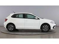Usado VW Polo Life 95 HP (69 kW) 2024 Branco Citadino
