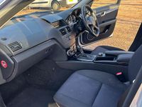 Used Mercedes C180 SE 156 HP (114 kW) 2008 Silver Sedan