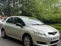 Used Toyota Auris T3 97 HP (71 kW) 2008 Silver Hatchback