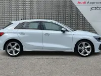 Used Audi A3 S-Line 147 HP (108 kW) 2023 White Sedan