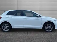 Used VW Polo R-line 95 HP (69 kW) 2022 White Hatchback