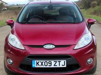 Used Ford Fiesta Titanium 94 HP (69 kW) 2009 Red Hatchback
