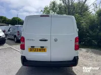 Used Vauxhall Vivaro 100 HP (73 kW) 2023 White MPV