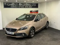 Begagnad Volvo V40 2014 Brun Halvkombi