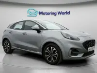 Usado Ford Puma ST-Line 125 CV (91 kW) 2023 Plateado SUV