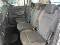 Używany Peugeot Rifter Allure 2025 Szary Minivan