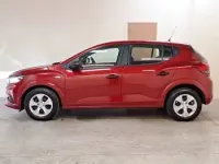 Used Dacia Sandero Essentiel 67 HP (49 kW) 2022 Red Hatchback