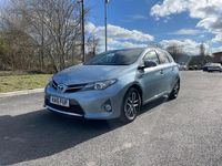 Used Toyota Auris Hybrid Plus 2015 Blue Hatchback