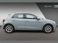 Begagnad Audi A1 Sport 108 HK (79 kW) 2024 Grå SUV