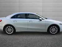 Begagnad Mercedes A200 Executive 163 HK (119 kW) 2020 Silver Sedan