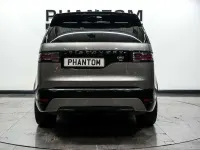 Usado Land Rover Discovery 5 SE Dynamic 300 HP (220 kW) 2022 Prateado SUV