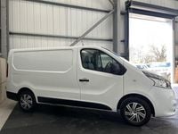 Used Renault Trafic Business 125 HP (91 kW) 2017 White MPV