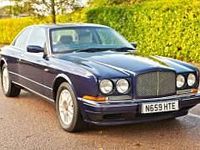 Used Bentley Continental 325 HP (239 kW) 1996 Blue Coupe