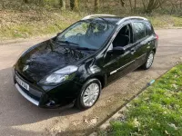 Used Renault Clio Expression+ 88 HP (64 kW) 2012 Black Estate