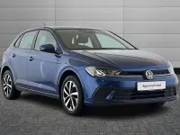 Used VW Polo Life 95 HP (69 kW) 2024 Reef blue Hatchback