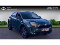 Used Toyota Yaris Cross Design 113 HP (83 kW) 2025 Green SUV