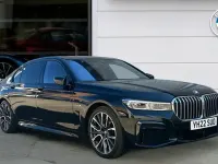 Usado BMW 745e M Sport 394 CV (289 kW) 2022 Negro Berlina