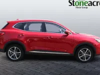 Used MG HS Excite 162 HP (119 kW) 2023 Red SUV
