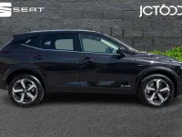 Used Nissan Qashqai N-Connecta 190 HP (139 kW) 2024 Black SUV