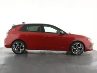 Usado Vauxhall Astra Ultimate 128 CV (94 kW) 2025 Rojo Utilitario