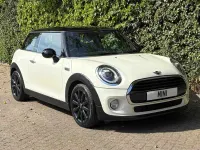 Begagnad Mini Cooper Hatch 2018 Vit Halvkombi