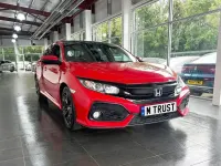 Used Honda Civic EX 126 HP (92 kW) 2018 Red Hatchback