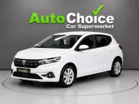 Używany Dacia Sandero Comfort 90 KM (66 kW) 2021 Biały Hatchback