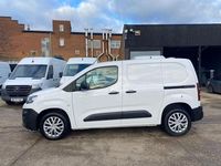 Used Citroën Berlingo 100 HP (73 kW) 2022 White MPV