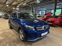 Usado Mercedes GLE250 AMG line 2018 Azul Carrinha