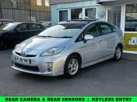 Used Toyota Prius 136 HP (100 kW) 2010 Silver Hatchback
